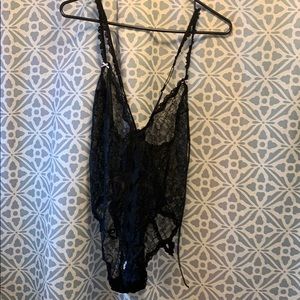 Victoria’s Secret black large lingerie